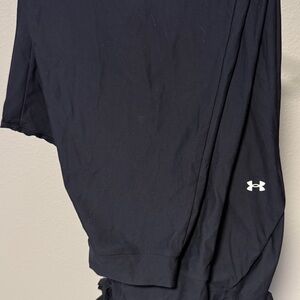 Under Armour Midnight Black Activewear